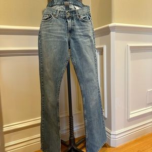 Woman’s Lucky Brand Jeans